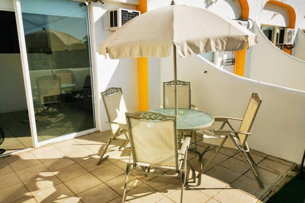 Condominio Familiar Y Exclusivo Tres Mares Acapulco Exterior photo